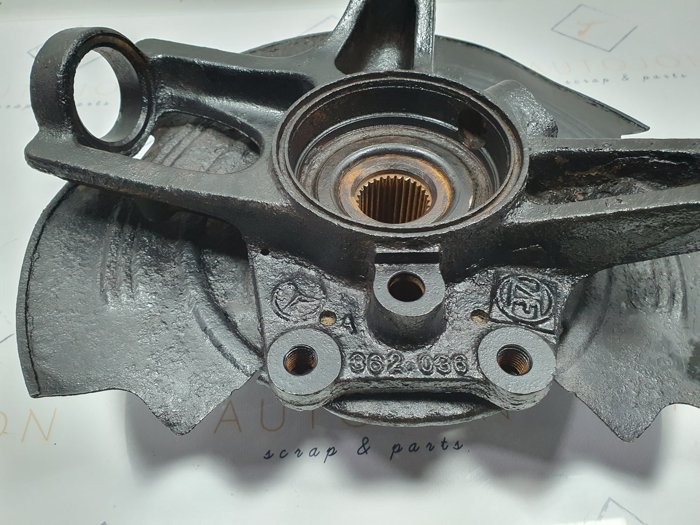 Fuzeta stanga fata Mercedes ML (W163) 270 CDI OM612 2001