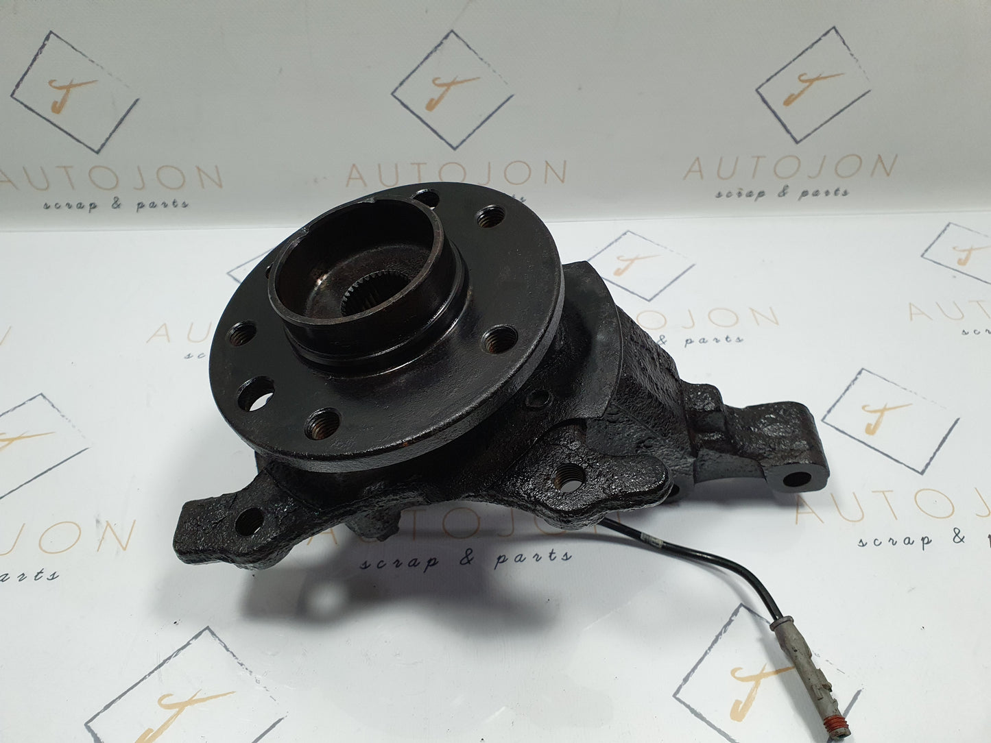 Fuzeta dreapta fata Opel Astra H (L35) 1.7 Z17DTH 2005