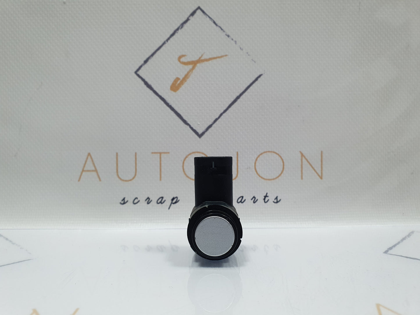 Senzor parcare Volkswagen Jetta (1K2) Berlina 1.6 TDI CAYC 2010