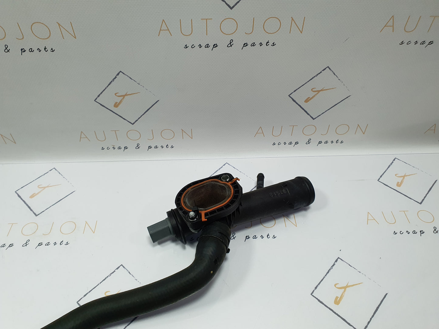 Set furtunuri apa motor Volkswagen Jetta (1K2) Berlina 1.6 TDI CAYC 2010