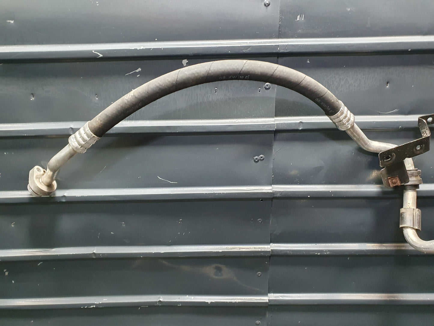 Conducta AC joasa presiune Volkswagen Jetta (1K2) Berlina 1.6 TDI CAYC 2010