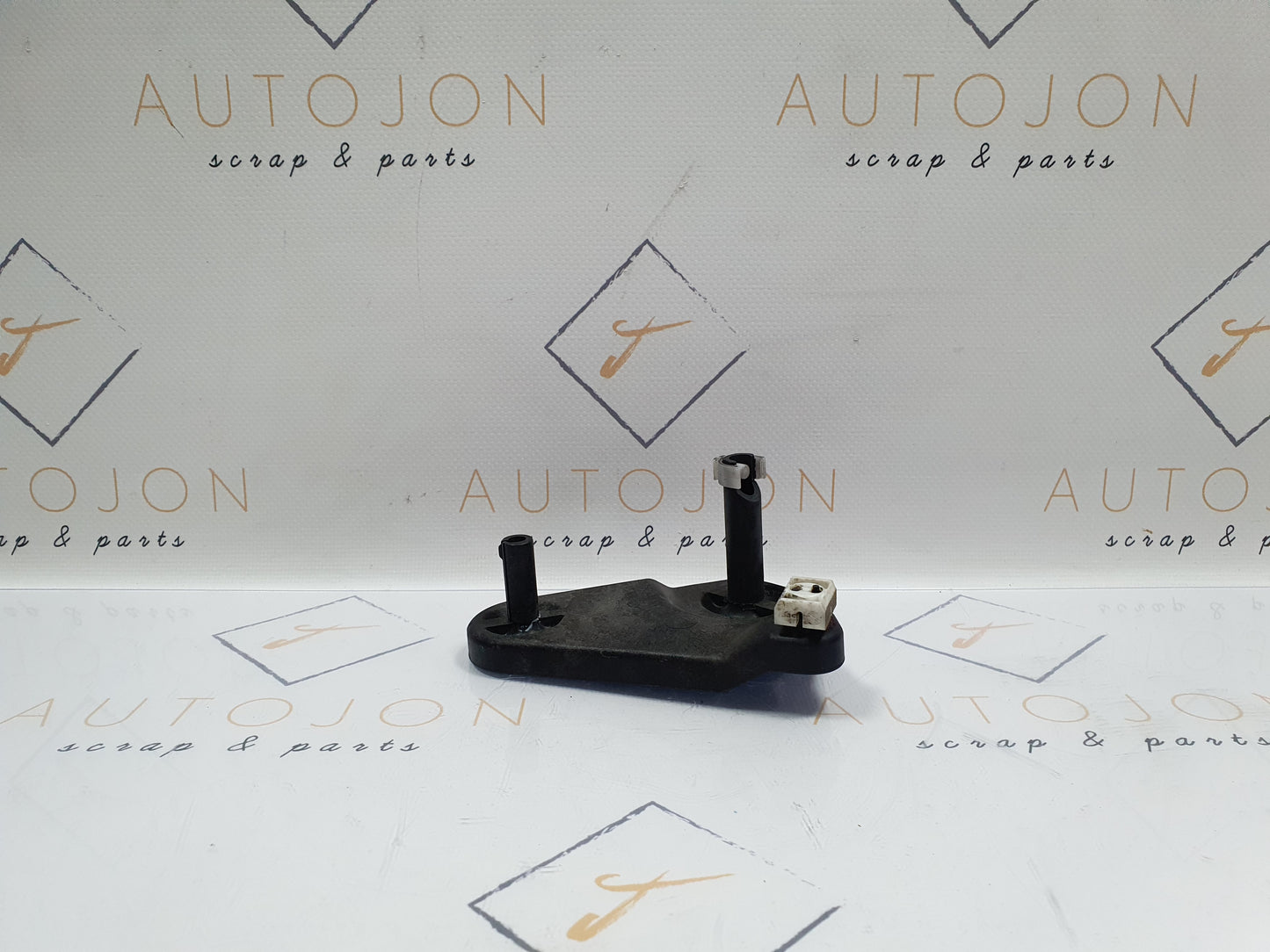 Levier schimbator viteze Volkswagen Jetta (1K2) Berlina 1.6 TDI CAYC 2010