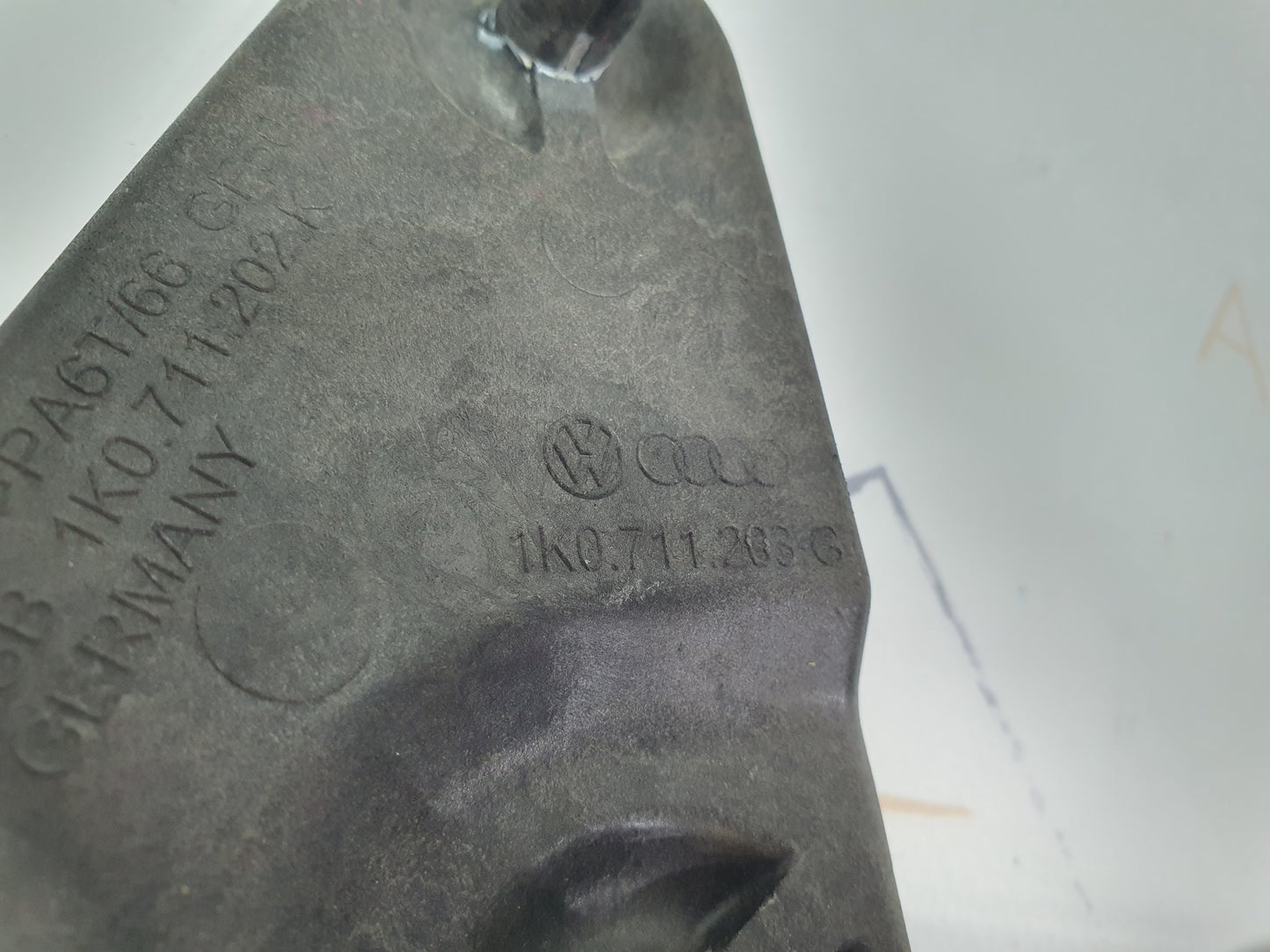 Levier schimbator viteze Volkswagen Jetta (1K2) Berlina 1.6 TDI CAYC 2010