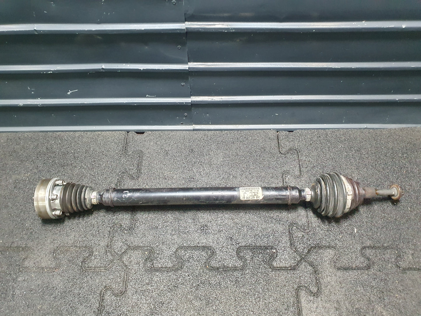 Planetara dreapta fata Volkswagen Jetta (1K2) Berlina 1.6 TDI CAYC 2010