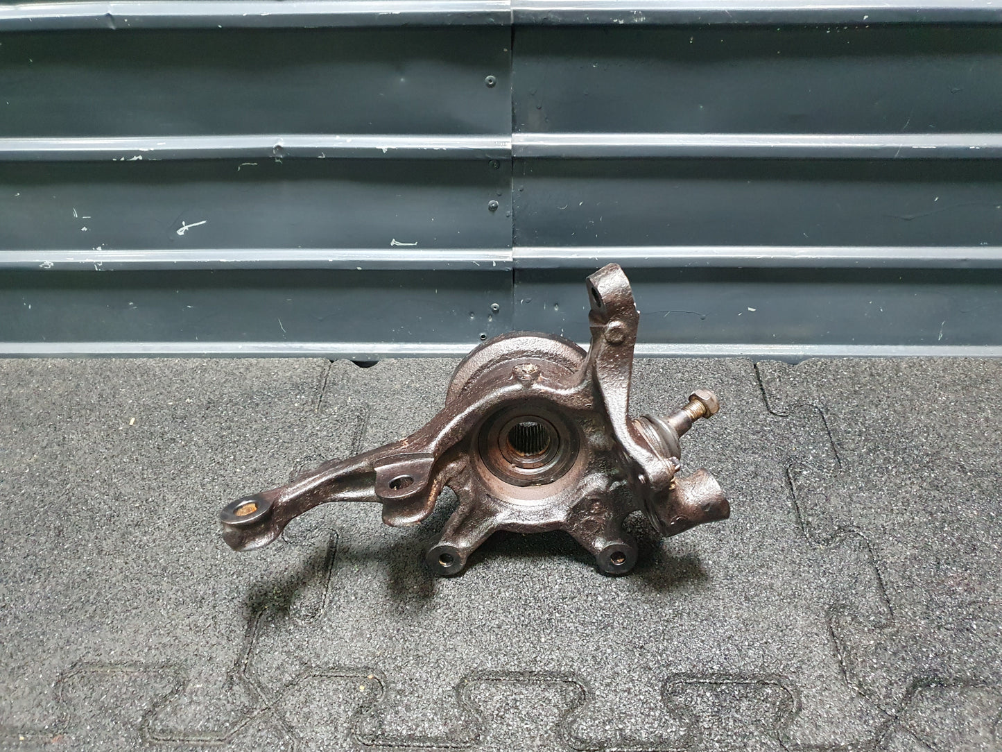 Fuzeta stanga fata BMW X5 (E53) SAV 3.0D M57 2002