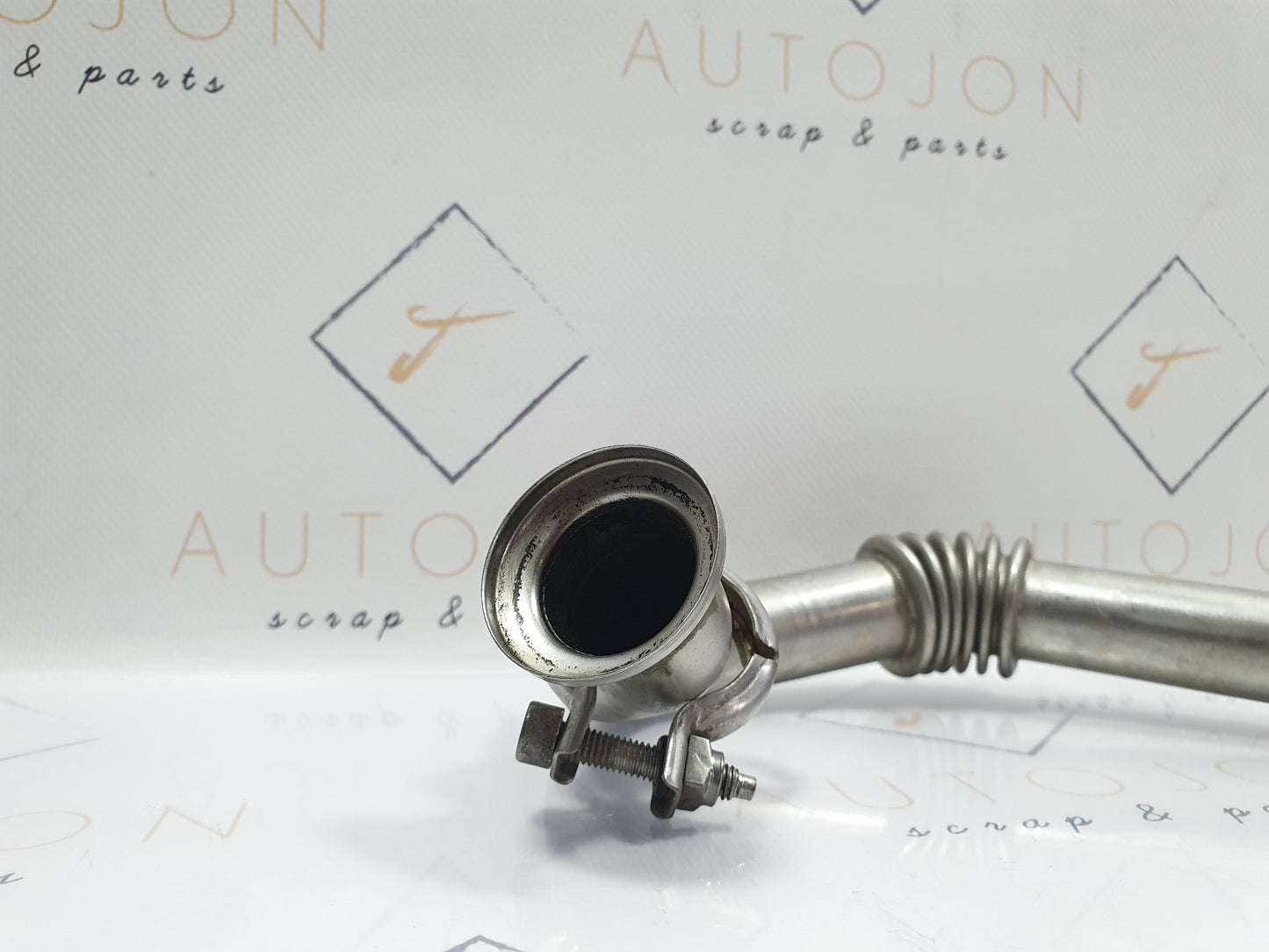 Conducta gaze EGR Volkswagen Jetta (1K2) Berlina 1.6 TDI CAYC 2010