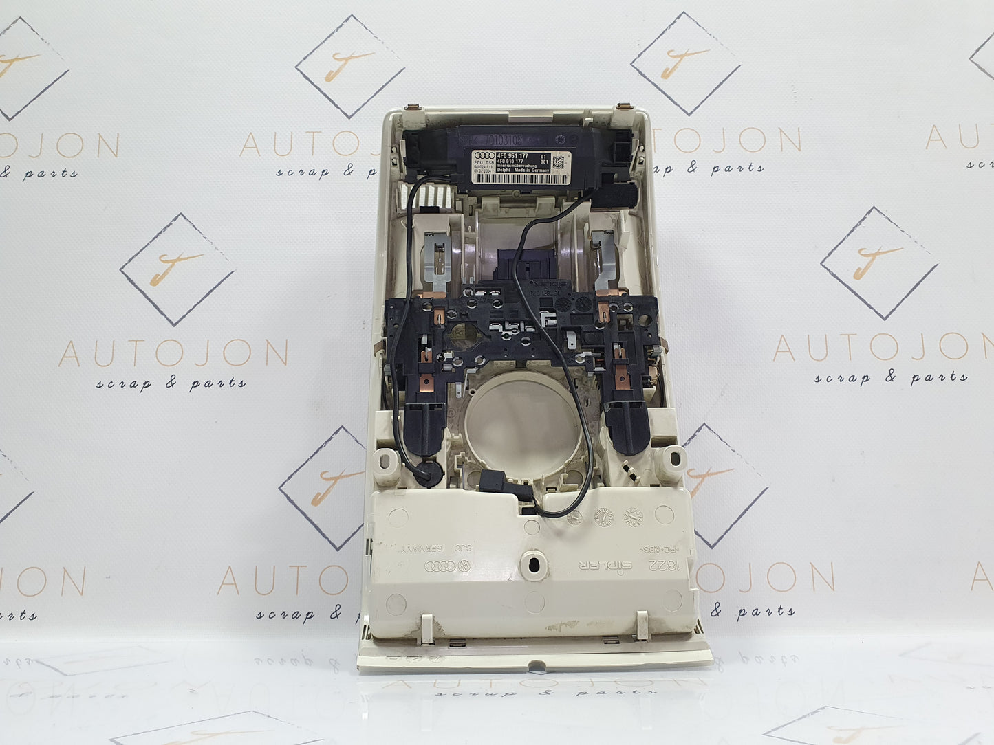 Plafoniera Audi A6 C6 (4F2) Sedan 3.0 TDI BMK 2005