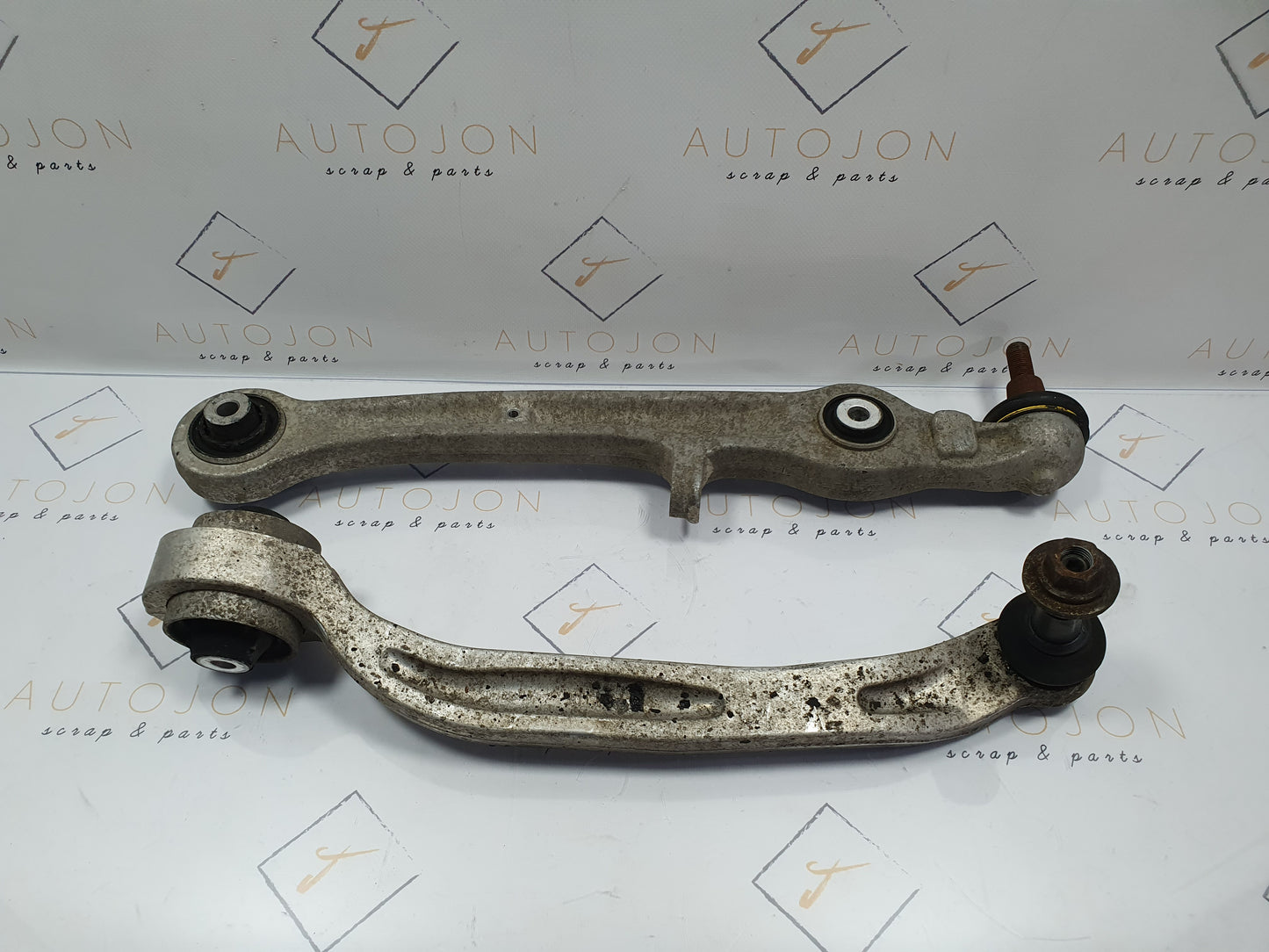 Set brate suspensie fuzeta stanga fata Audi A6 C6 (4F2) Sedan 3.0 TDI BMK 2005