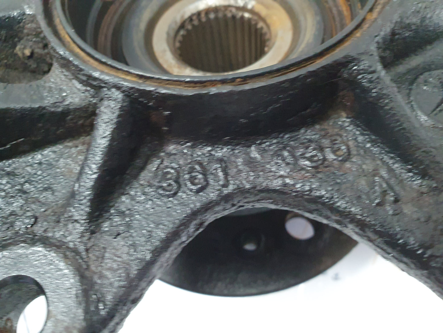 Fuzeta dreapta fata Mercedes ML (W163) 270 CDI OM612 2001