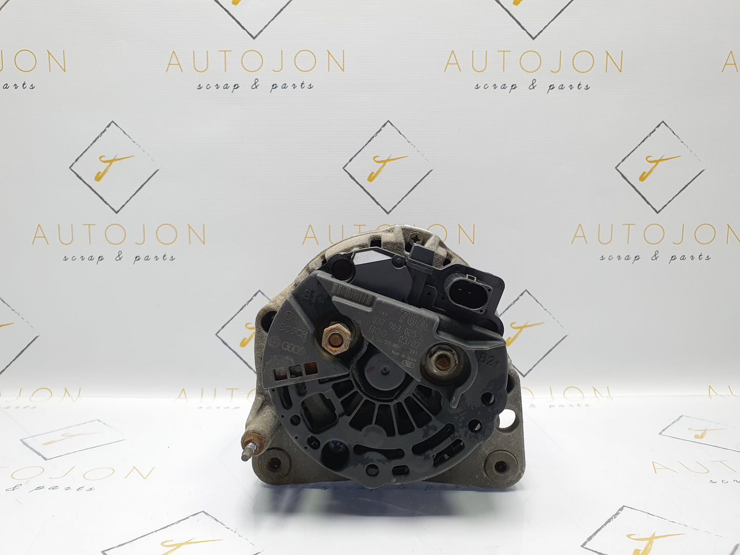 Alternator VOLKSWAGEN LUPO (6X1, 6E1) [ 1998 - 2005 ] OEM 037903025L / 037 903 025 L