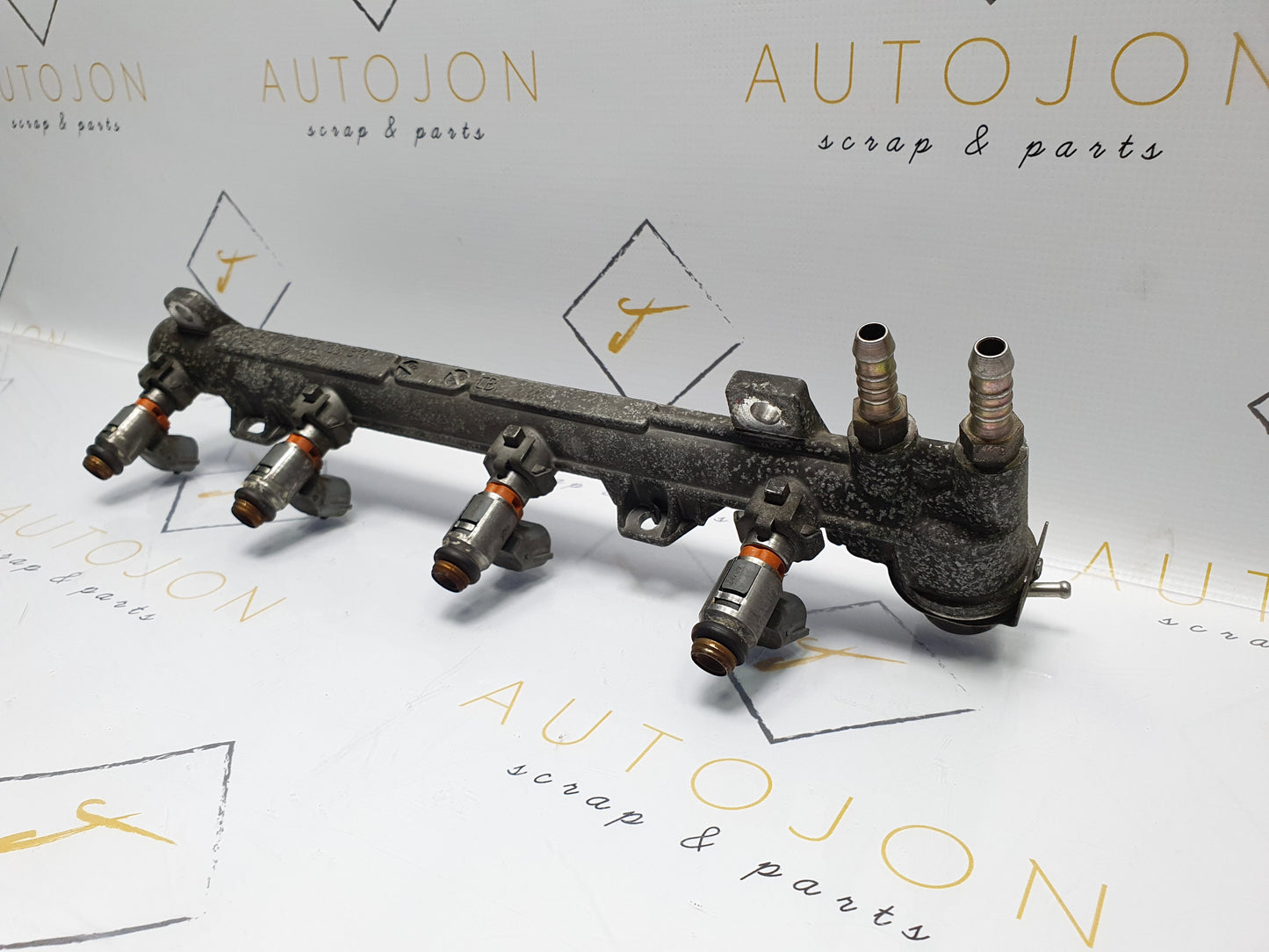 Rampa cu injectoare VOLKSWAGEN LUPO (6X1, 6E1) [ 1998 - 2005 ] OEM 036133319 / 036 133 319