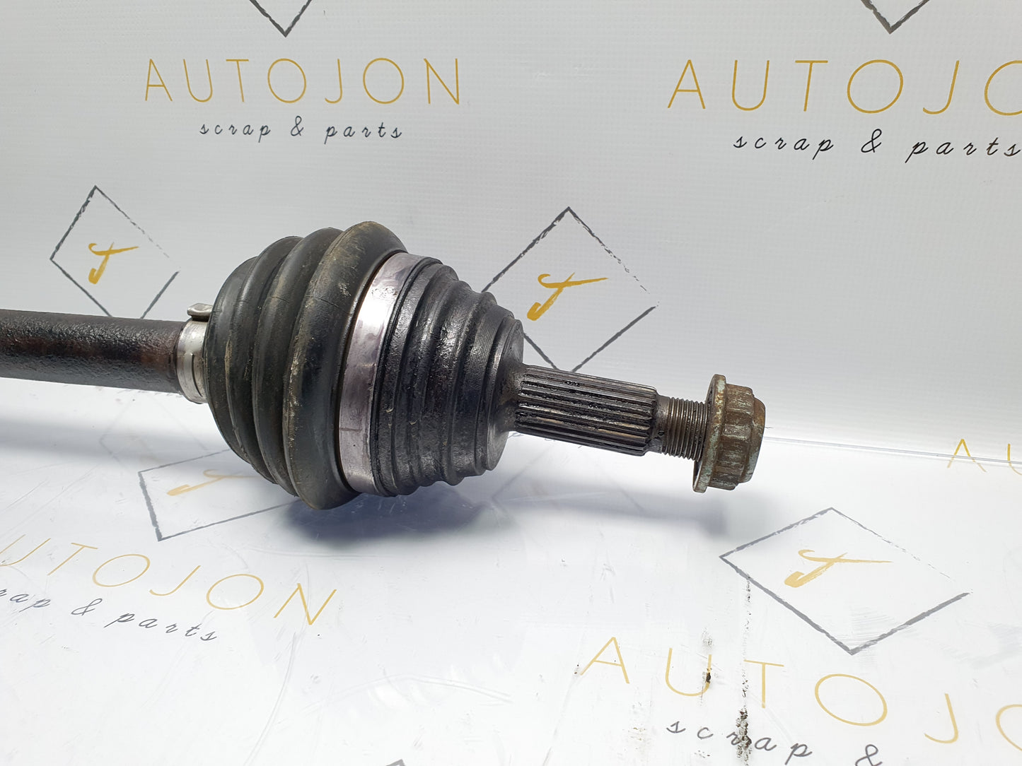 Planetara stanga VOLKSWAGEN LUPO (6X1, 6E1) [ 1998 - 2005 ] OEM JZW407451X / JZW 407 451 X