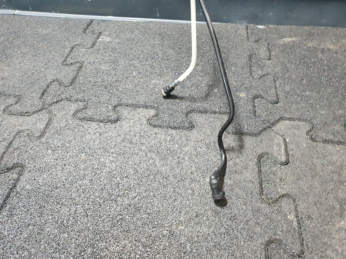 Set conducte combustibil caroserie SEAT IBIZA IV (6L1) [ 2002 - 2009 ] OEM 6Q0201215 ; 6Q0201997