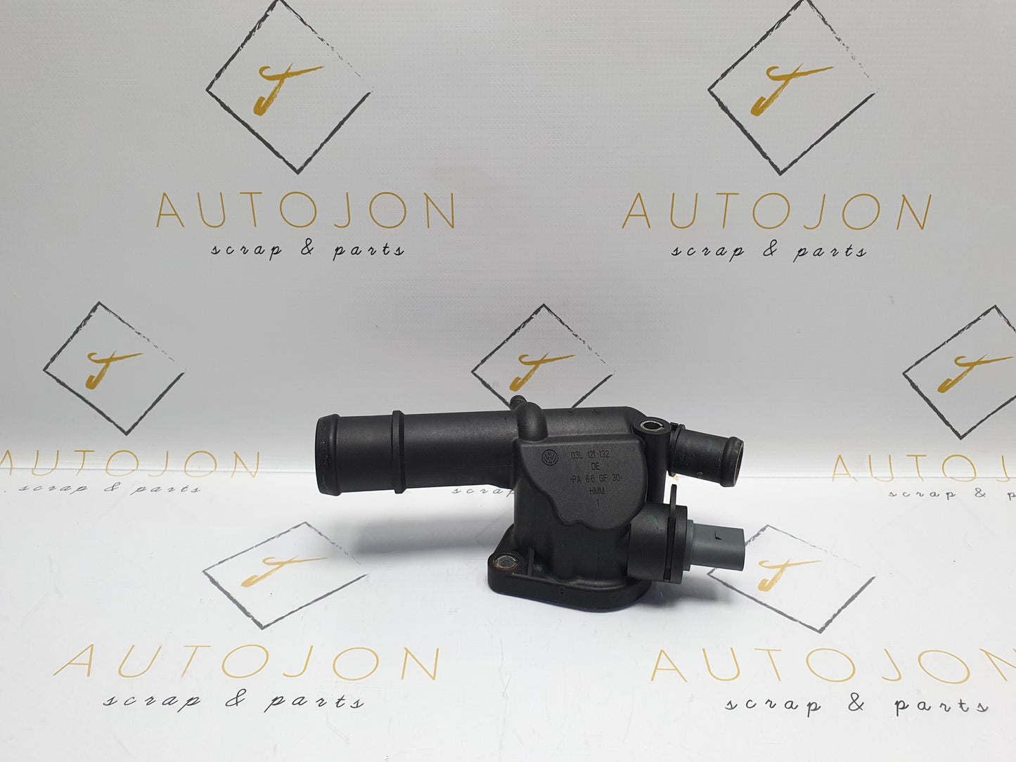 Distribuitor apa VOLKSWAGEN GOLF VI (5K1) [ 2008 - 2013 ] OEM 03L121132 / 03L 121 132