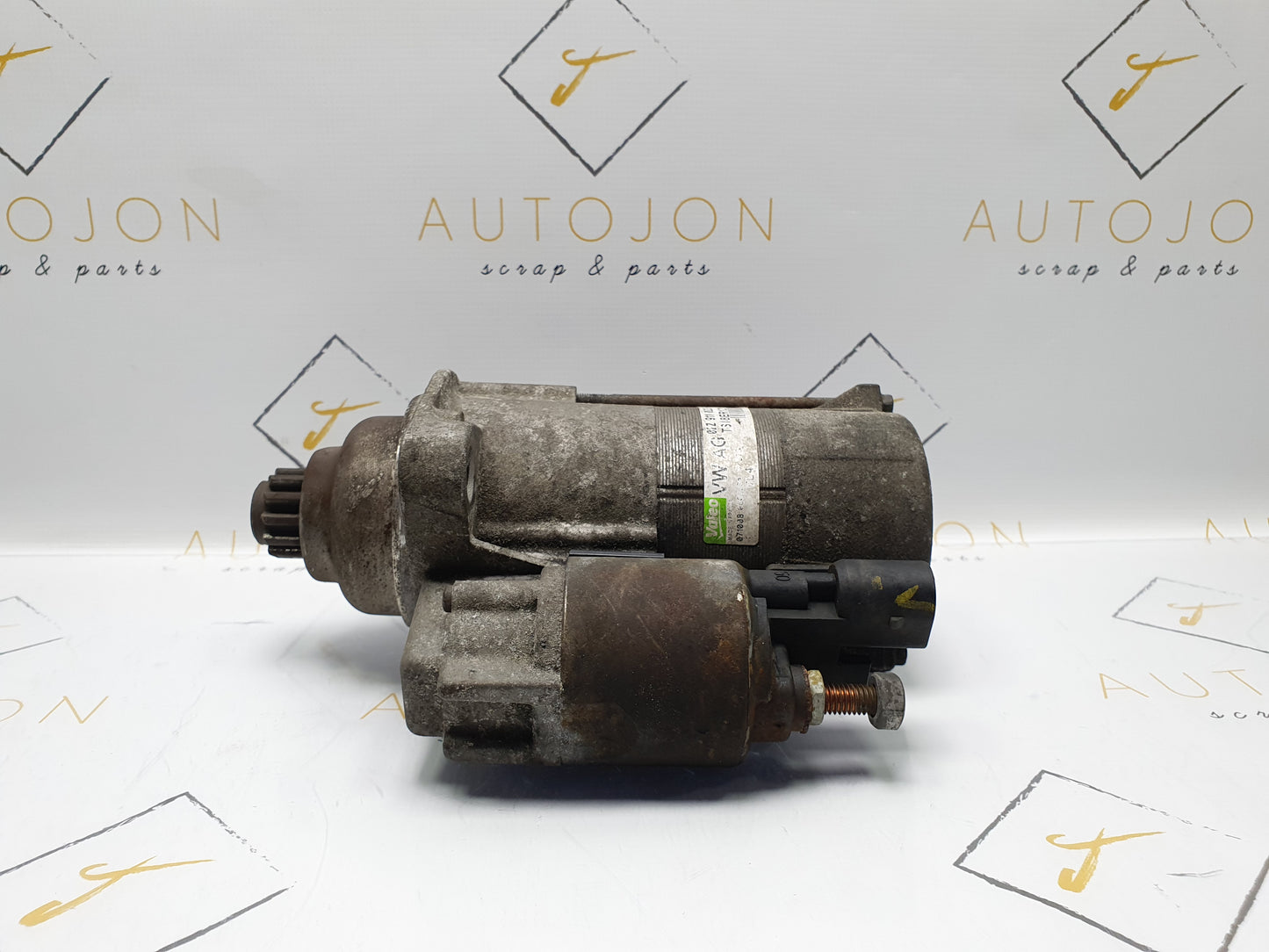 Electromotor VOLKSWAGEN GOLF VI (5K1) [ 2008 - 2013 ] Valeo 8ER121 OEM 02Z911023P / 02Z 911 023 P