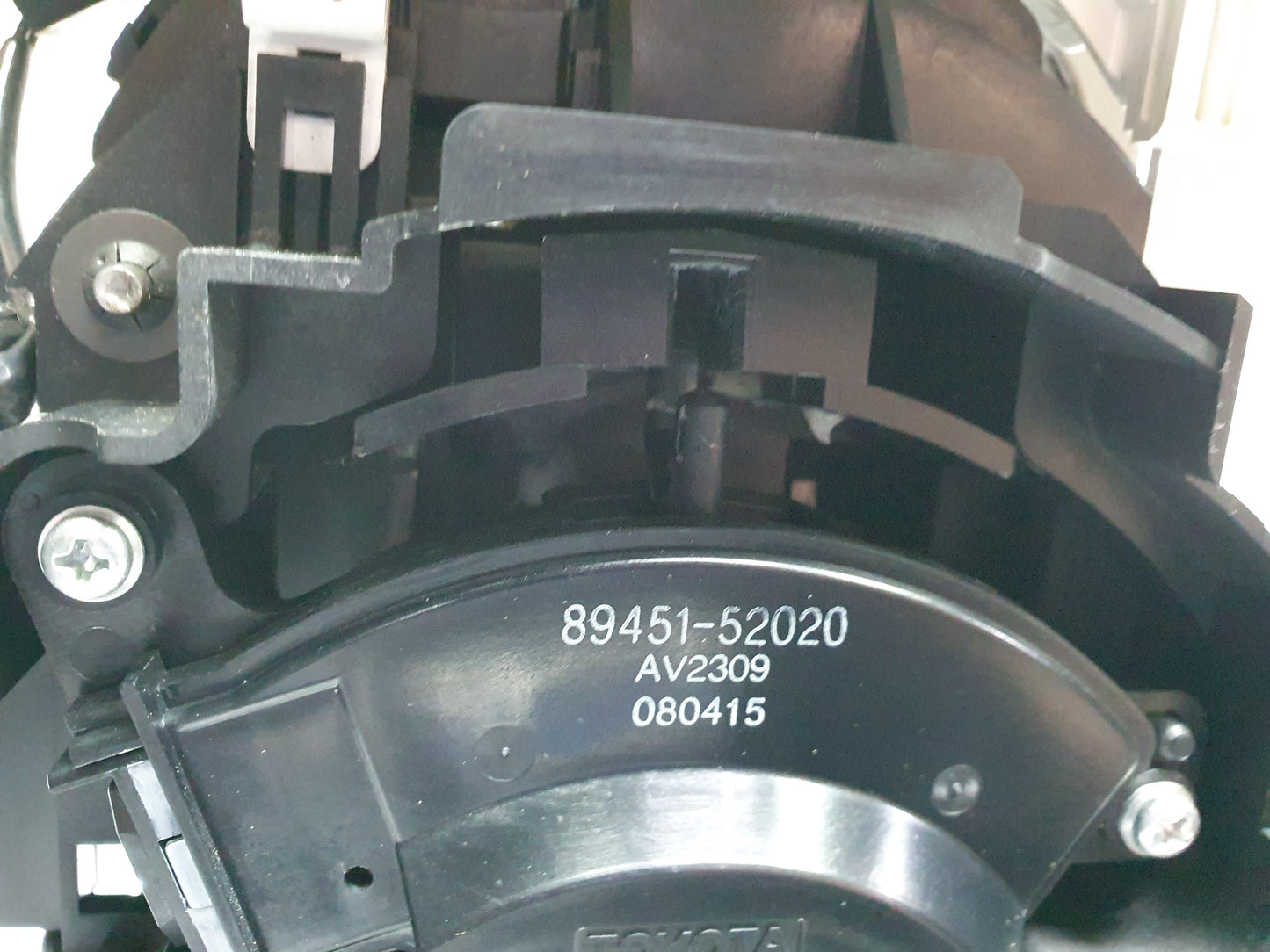 Schimbator viteze TOYOTA AYGO (_B1_) [ 2005 - NOW ] OEM 8945152020 / 89451-52020