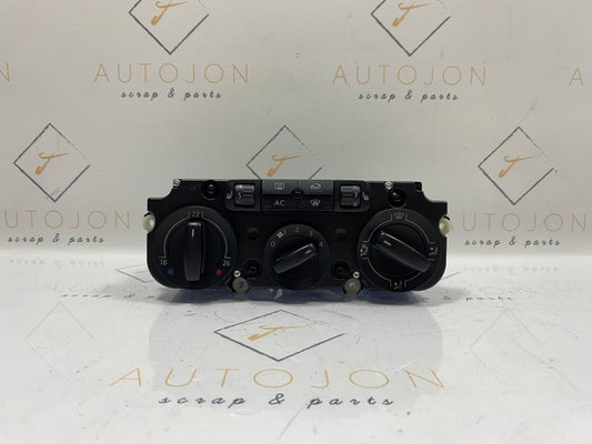 Panou comanda clima Volkswagen Passat (3C5) Variant 2.0 TDI BMP 2007