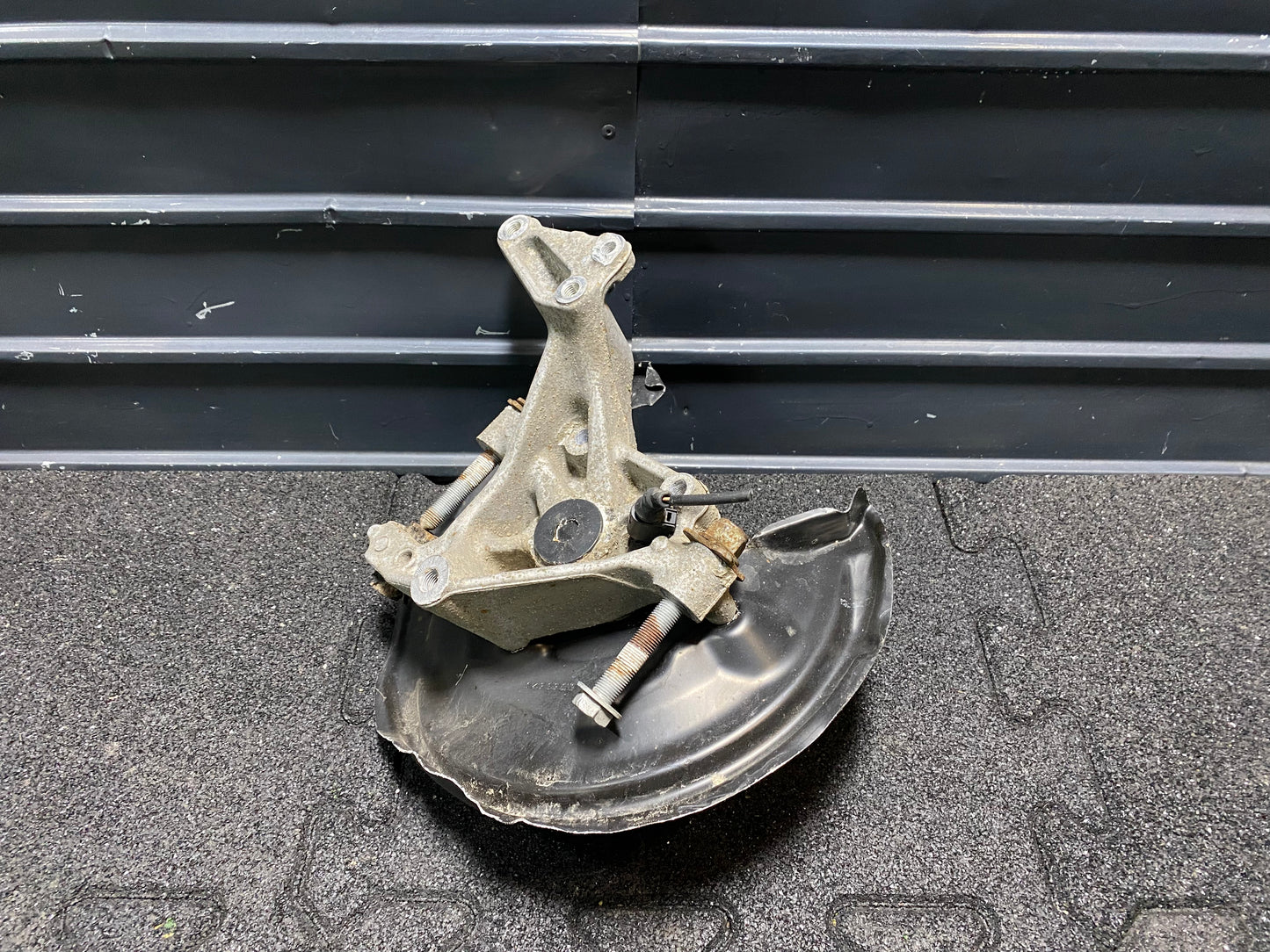 Fuzeta dreapta spate Volkswagen Passat (3C5) Variant 2.0 TDI BMP 2007