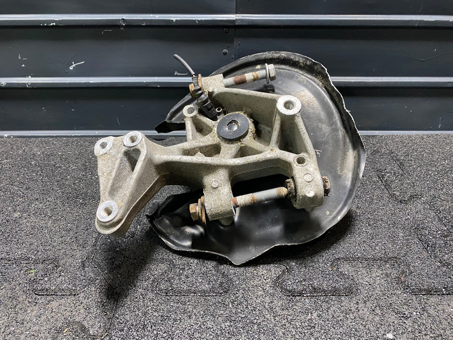 Fuzeta dreapta spate Volkswagen Passat (3C5) Variant 2.0 TDI BMP 2007