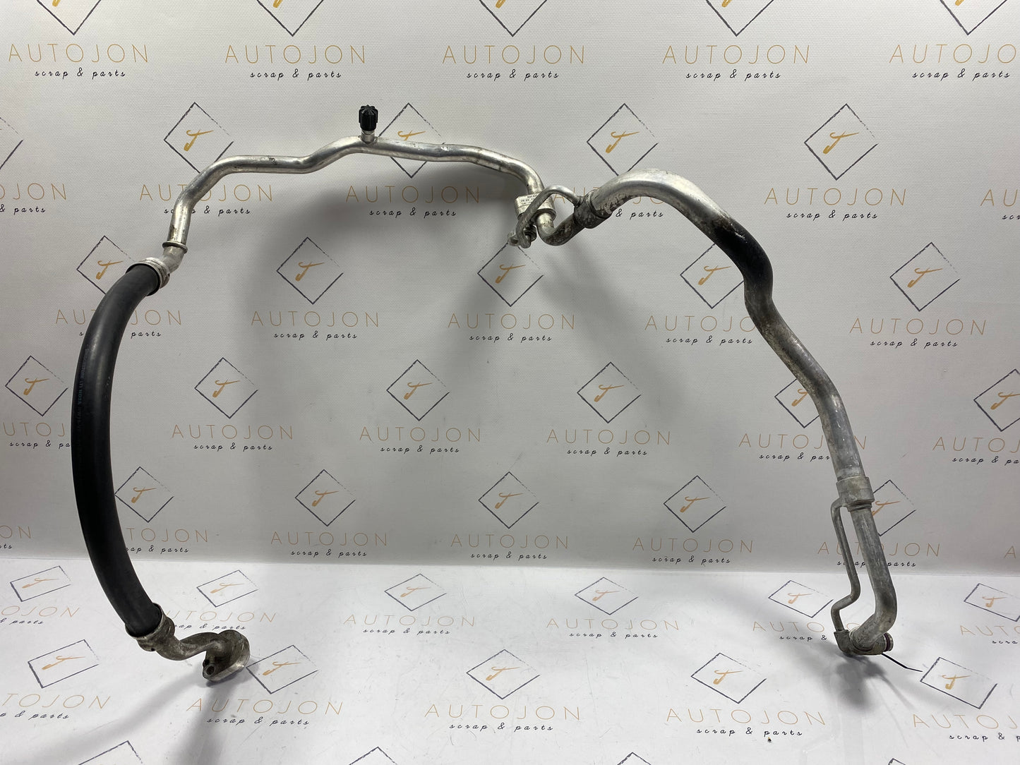 Conducta AC joasa presiune Volkswagen Passat B8 (3G5) Variant 2.0 TDI CRLB DSG 2015