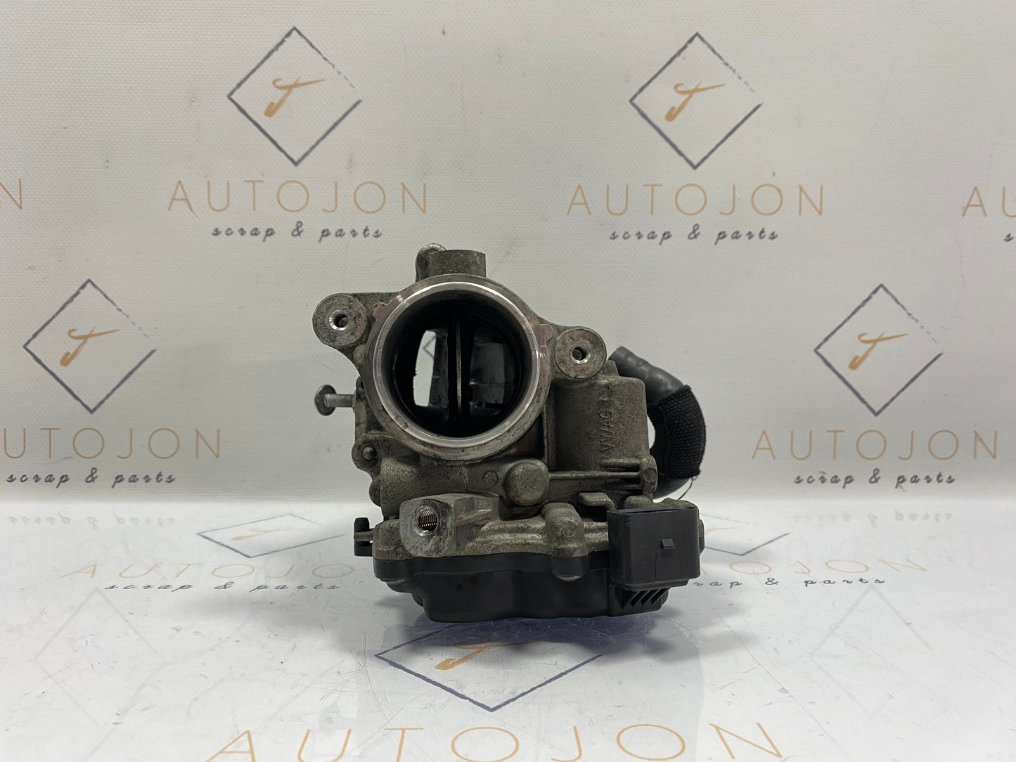 Clapeta acceleratie cu senzor Volkswagen Passat B8 (3G5) Variant 2.0 TDI CRLB DSG 2015