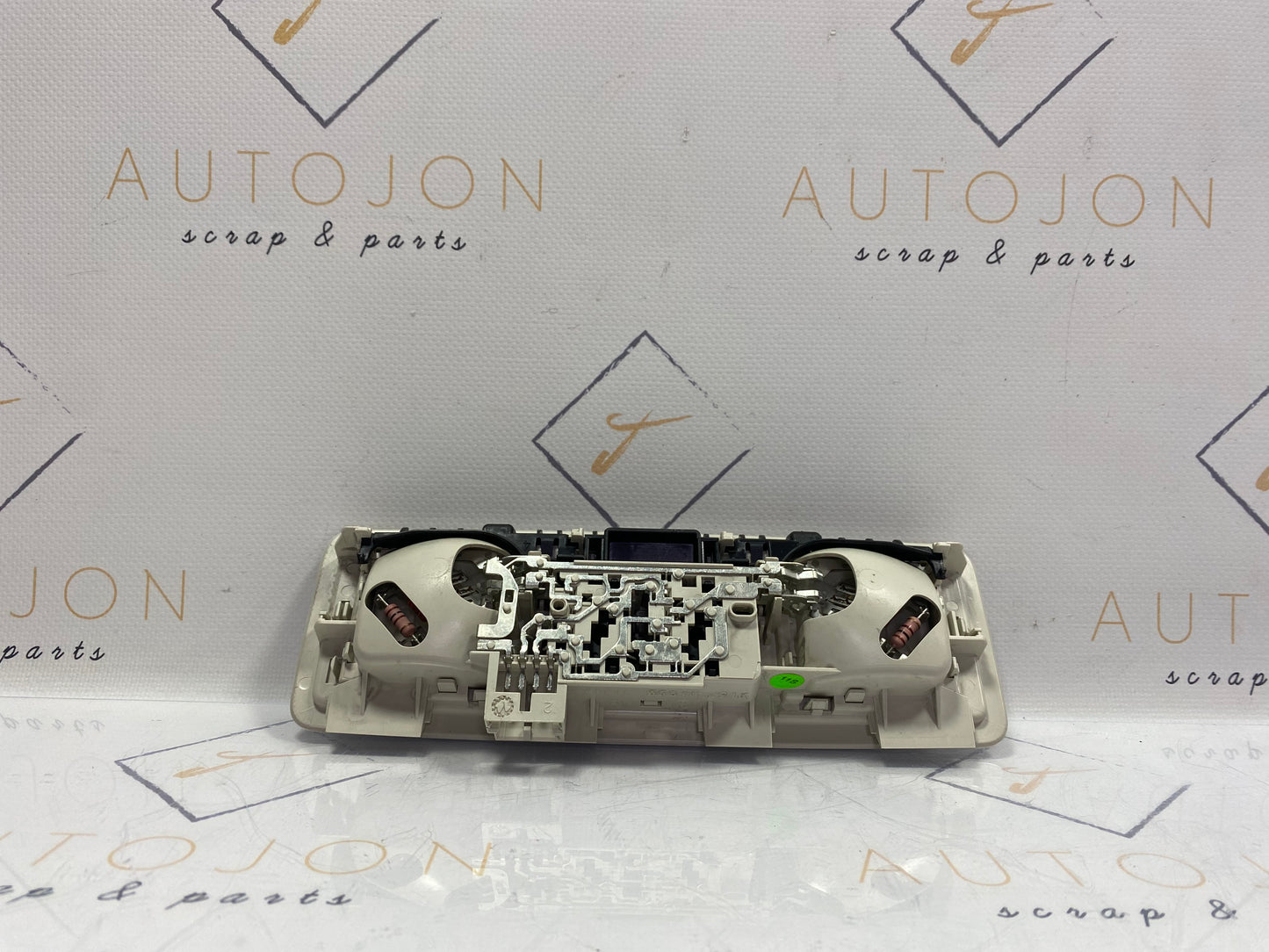 Plafoniera lumini spate Volkswagen Passat B8 (3G5) Variant 2.0 TDI CRLB DSG 2015