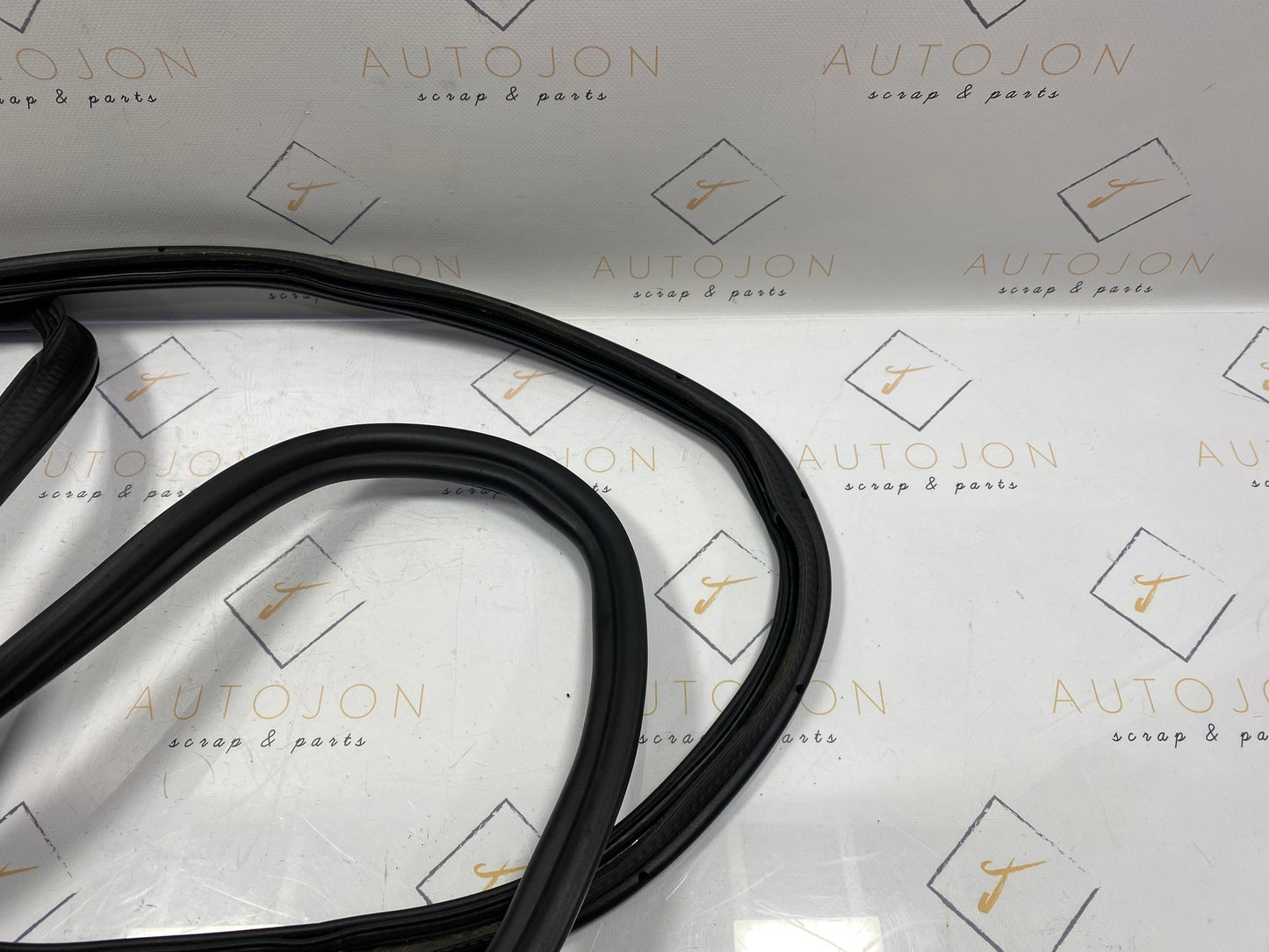 Cheder caroserie portbagaj Volkswagen Passat B8 (3G5) Variant 2.0 TDI CRLB DSG 2015