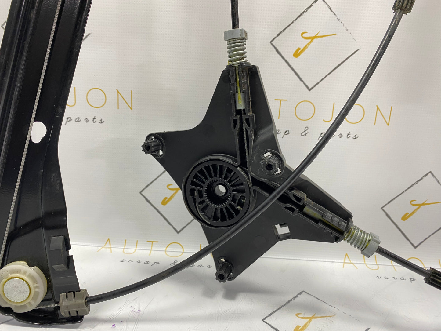 Macara electrica geam dreapta fata Volkswagen Passat B8 (3G5) Variant 2.0 TDI CRLB DSG 2015