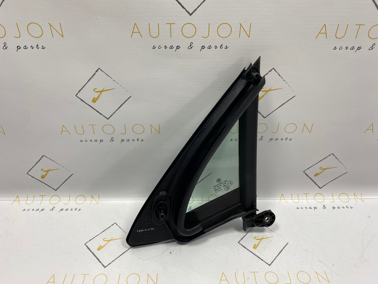 Geam fix dreapat fata Volkswagen Passat B8 (3G5) Variant 2.0 TDI CRLB DSG 2015