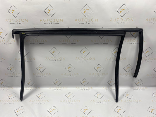 Cheder cromat usa dreapta spate Volkswagen Passat B8 (3G5) Variant 2.0 TDI CRLB DSG 2015