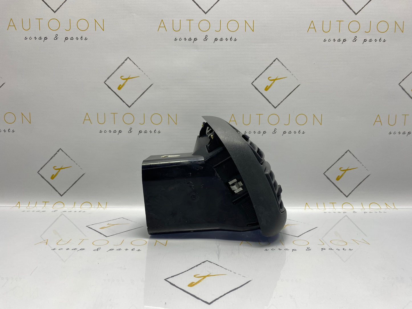 Grila aer bord stanga FIAT DUCATO Box (244) [ 2002 - NOW ] JTD (F1AE0481C) 81KW|110HP OEM 130422502