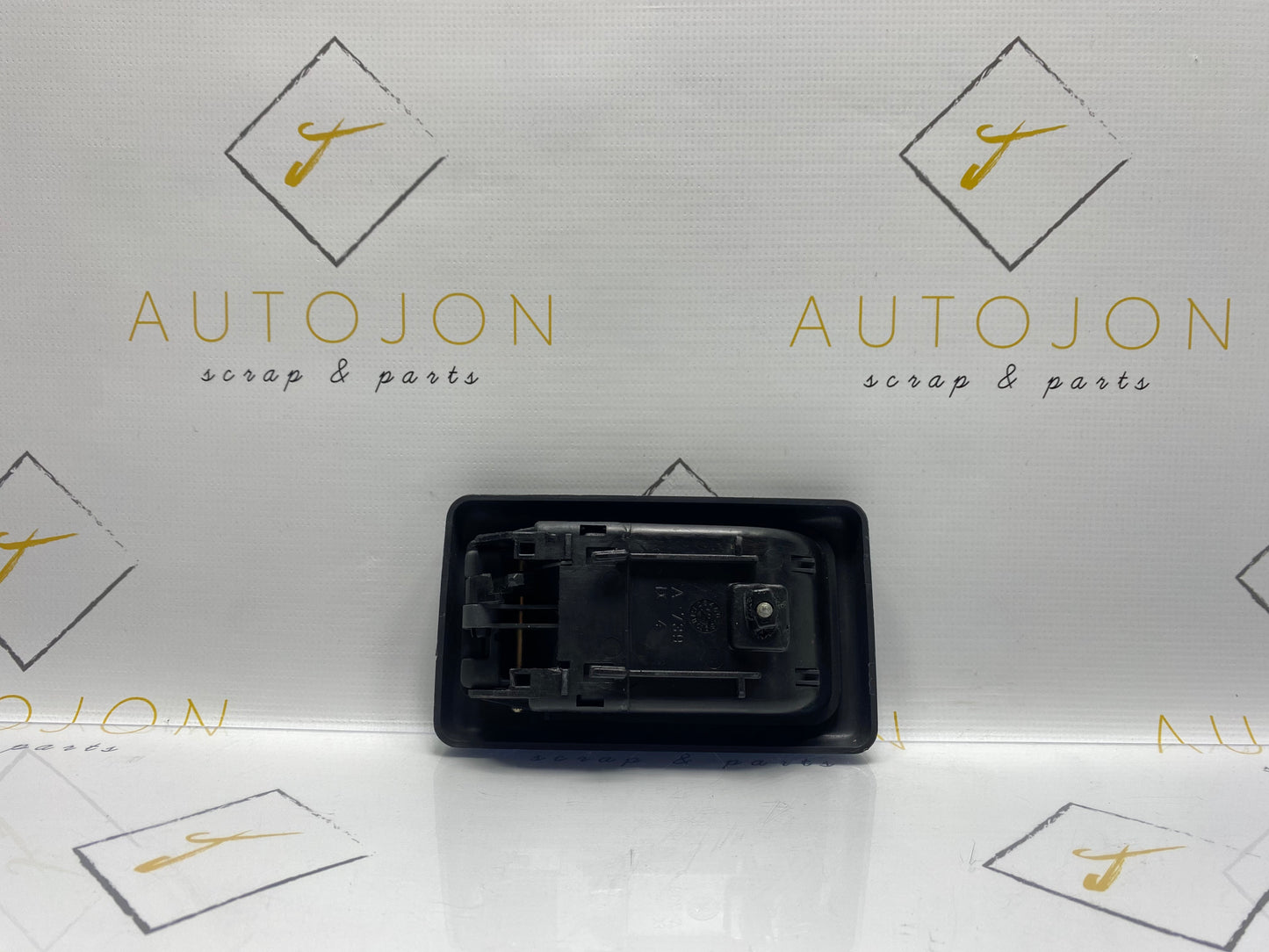 Maner interior dreapta spate FIAT DUCATO Box (244) [ 2002 - NOW ] JTD (F1AE0481C) 81KW|110HP Valeo A739 OEM 44807850