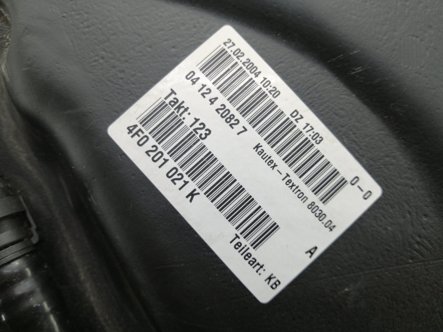 Rezervor combustibil Audi A6 C6 (4F2) Sedan 3.0 TDI BMK 2005